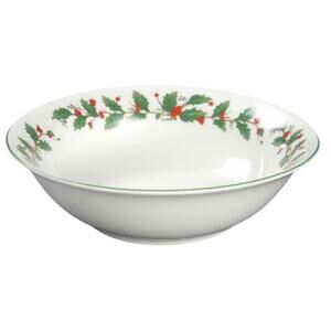 Vintage Noel Christmas  Soup/Dessert / Cereal Bowl Holly Berry